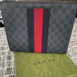 Gucci Clutch